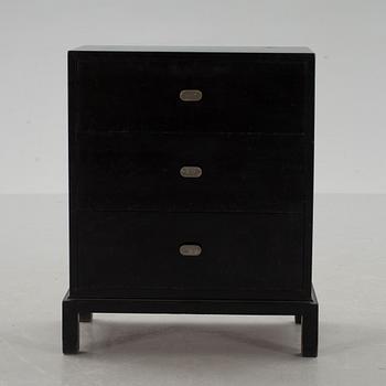 An Uno Åhrén modernist chest of drawers, Svenskt Tenn, Stockholm ca 1930,