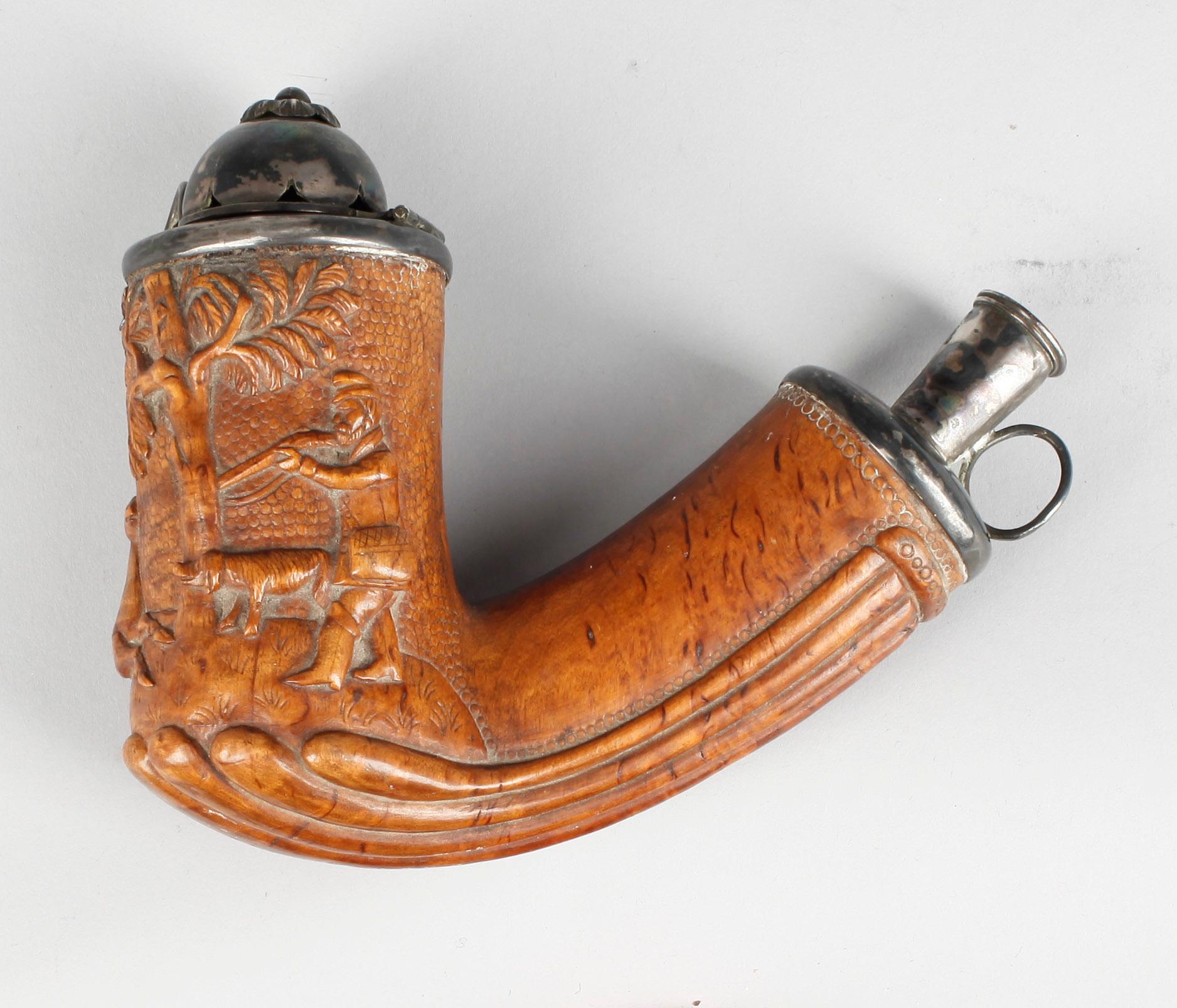 PIPHUVUD, silver och trä, Sofia Isbergs art, silverstämplar Isak Gustaf Sundström, Söderköping, 1877.