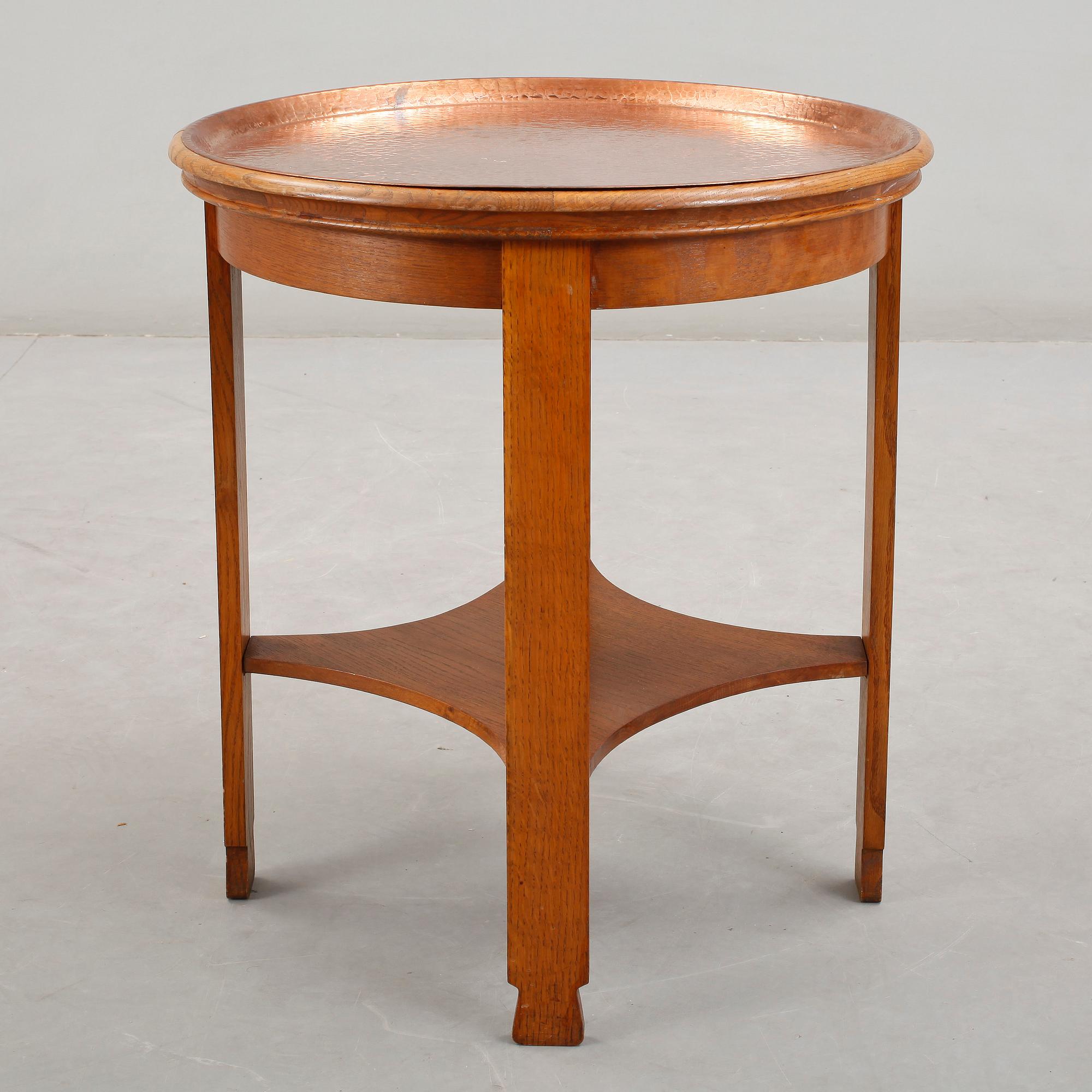 RÖKBORD, omkring 1920.