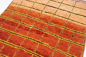 Matta, semiantik Marocko, ca 225 x 171 cm.