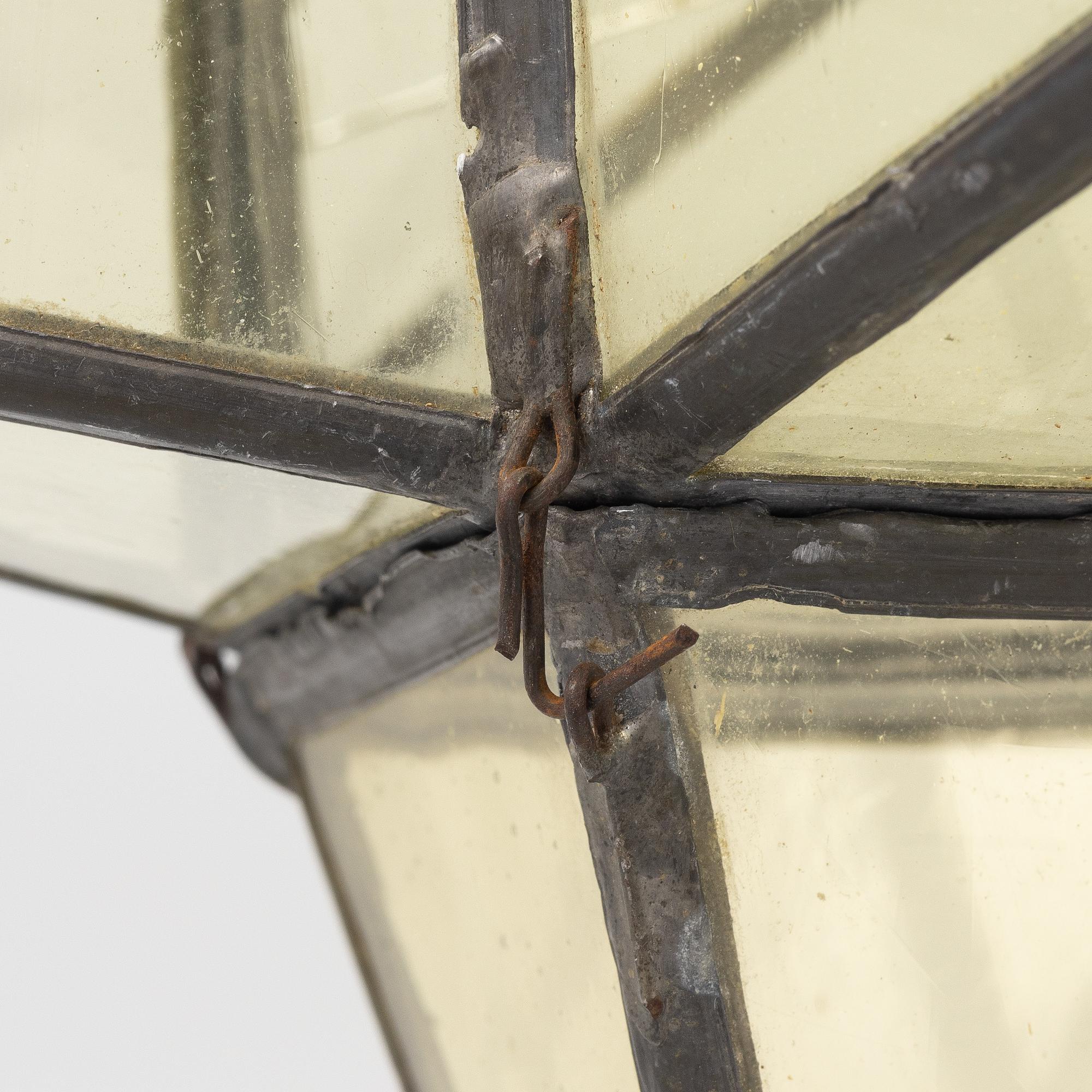 Harald Notini, taklampa, modell ”6202”, Arvid Böhlmarks Lampfabrik, Stockholm, 1920-30-tal.