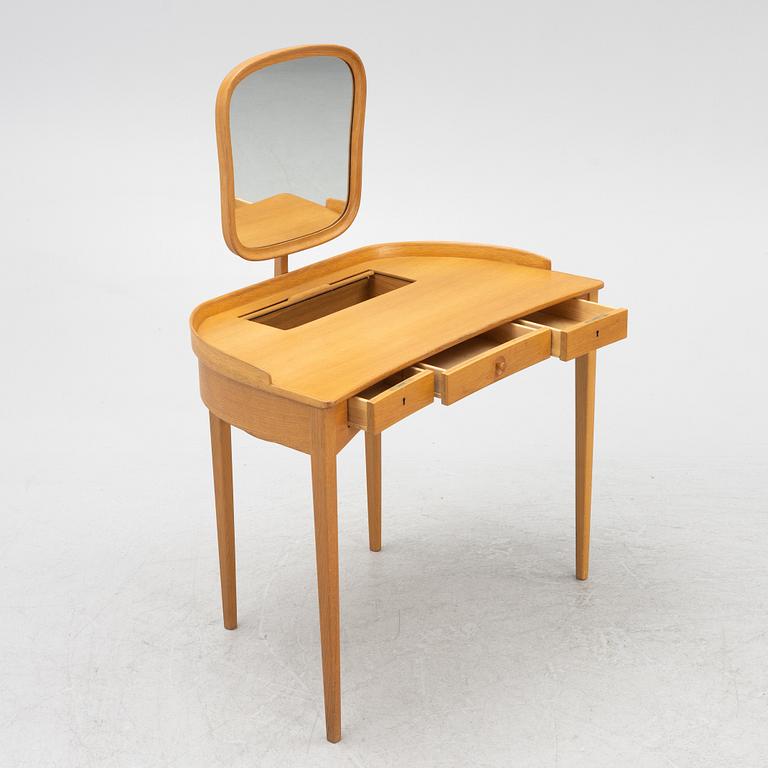 Carl Malmsten, a 'Birgitta' dressing table, Bodafors.