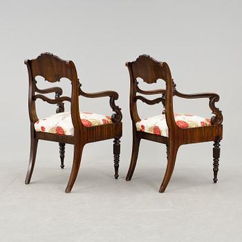 KARMSTOLAR, ett par, empire, Ryssland/Baltikum, 1800-talets mitt.