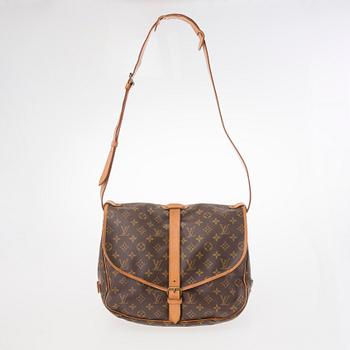LOUIS VUITTON MONOGRAM CANVAS SAUMUR 35 BAG.