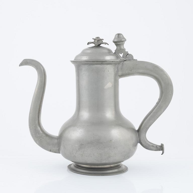 Vinkanna, tenn, av Anders Hedenbom d.y. , Örebro 1761.