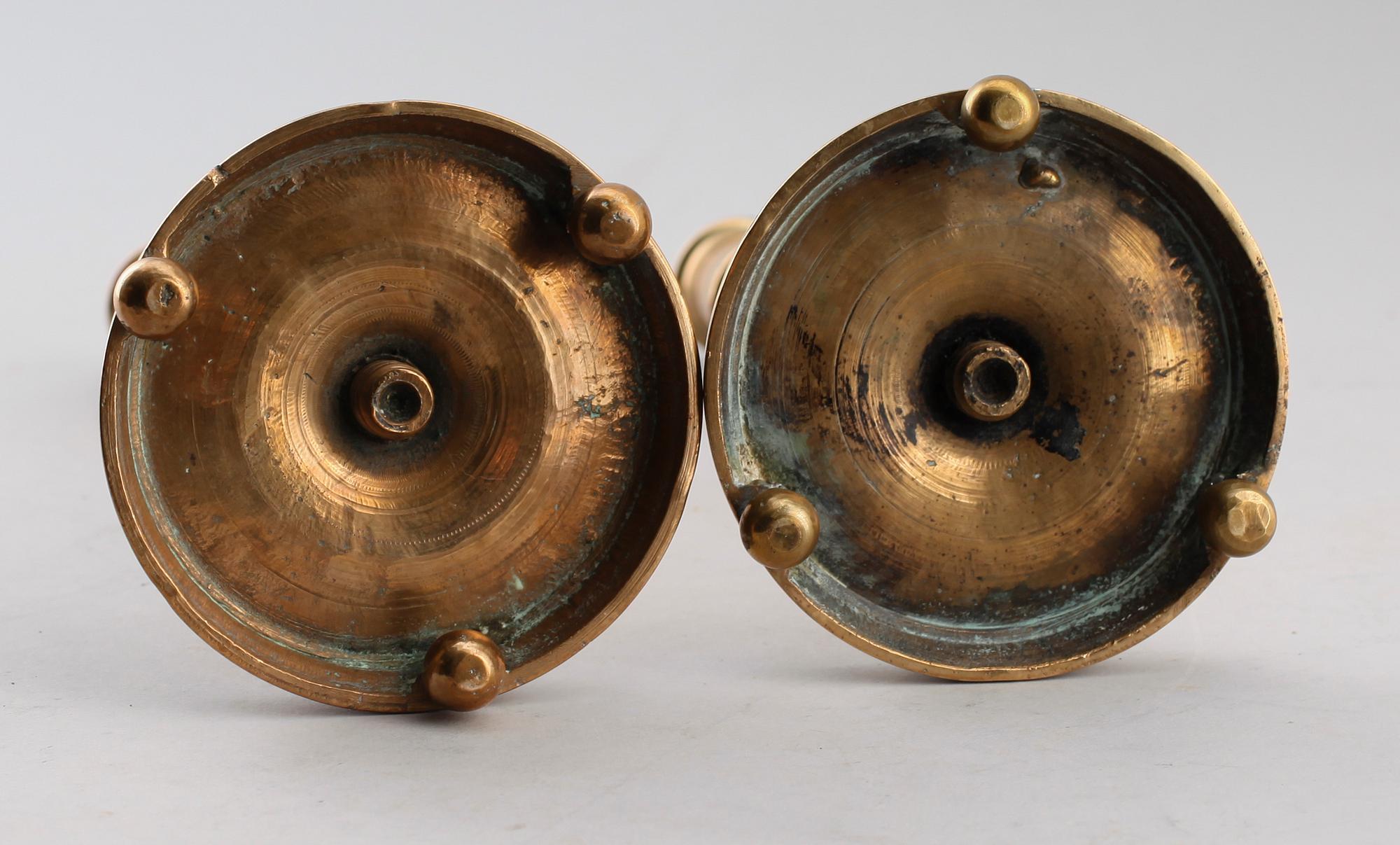 LJUSSTAKAR, 1 par, mässing, stämplade PPS, barock, 1700-tal.
