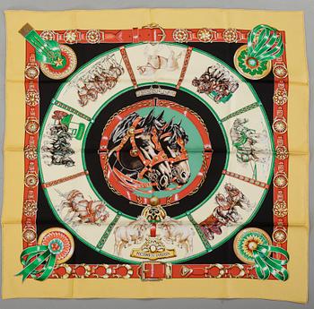 SCARF, siden, "Chevaux de trait", design Laurence Bourthoumieux, Hermès, Paris.