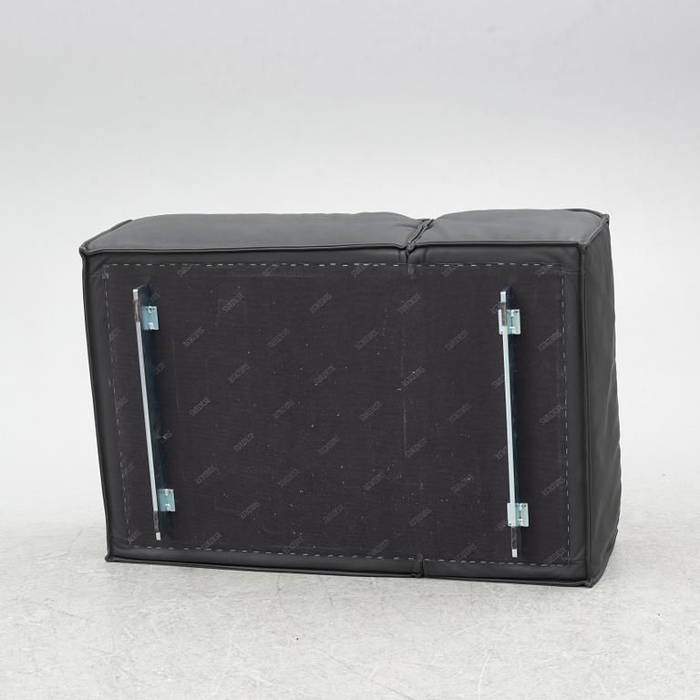 Claesson Koivisto Rune, Sittpuff. "Boxplay", Swedese, formgiven 2009.