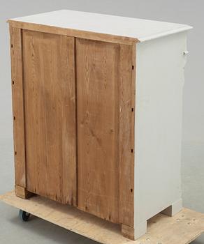 BYRÅ, nyrenässans, sent 1800-tal.