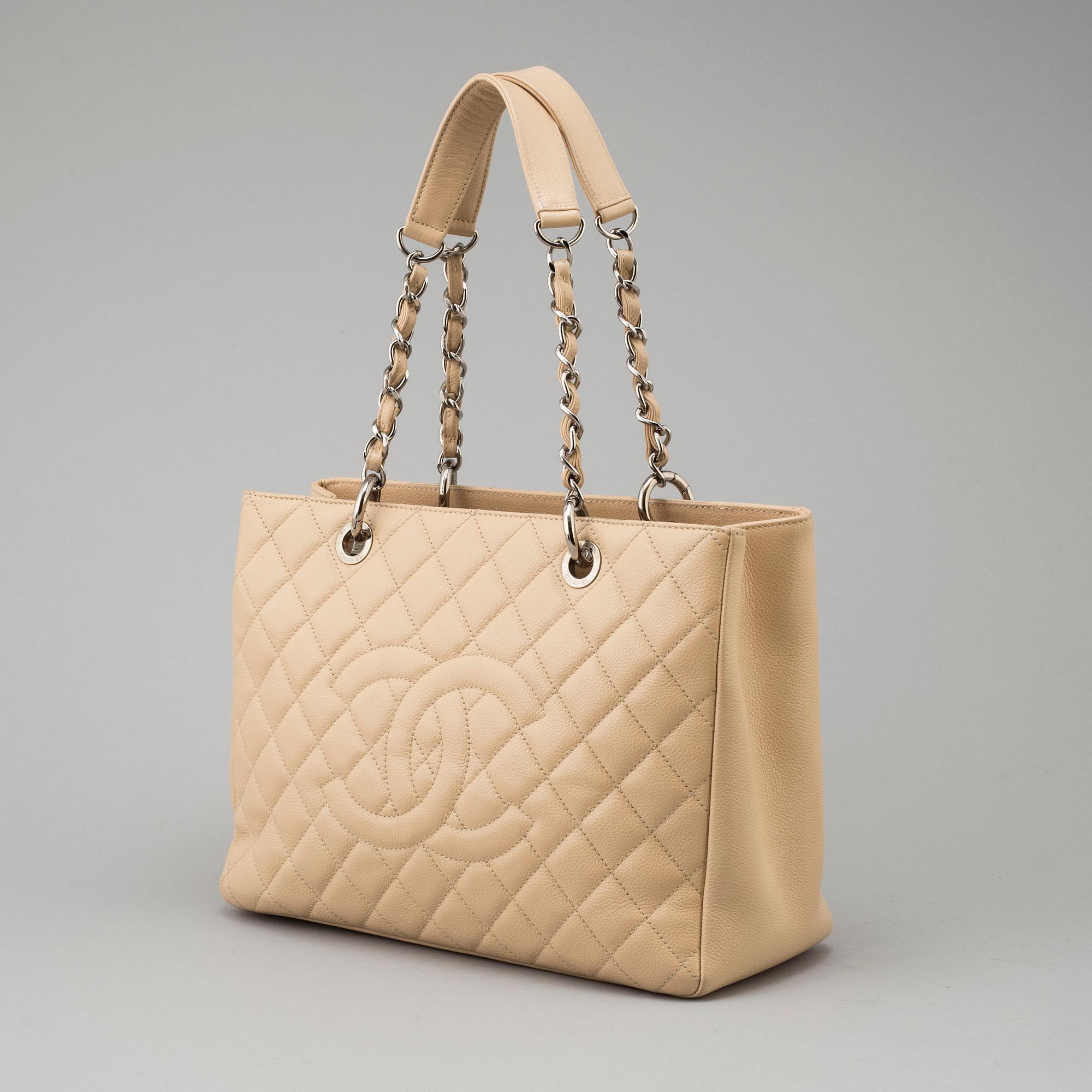 CHANEL, "Shopping Tote", väska, 2010-11.