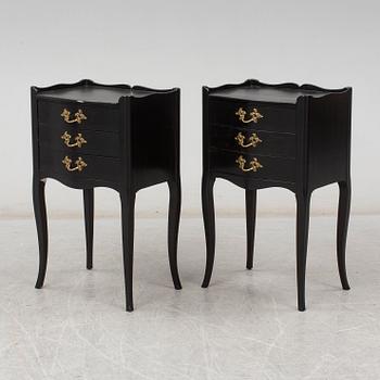 A pair of painted bedside tables, second half of the 20th Century.