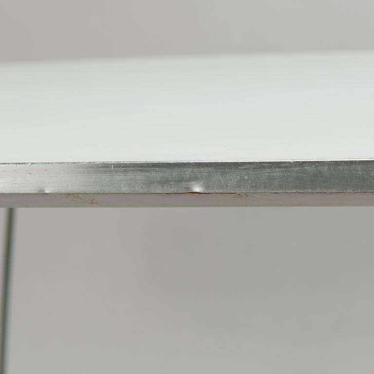 Bruno Mathsson & Piet Hein, dining table, "Superellips", Fritz Hansen, Danmark.