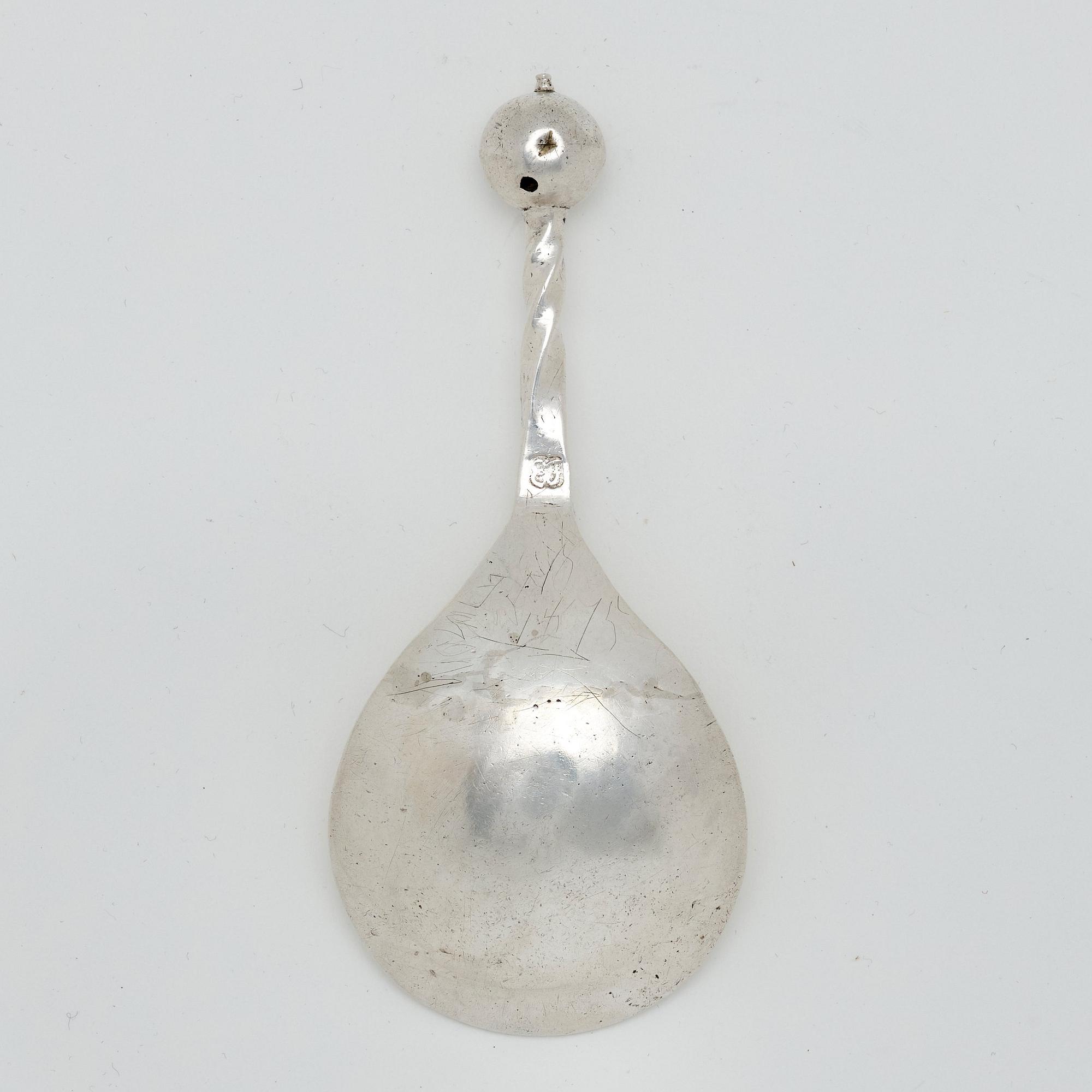 A Swedish early 18th century silver spoon, mark possibly of Erik Barck (Vasteras 1697-1718).