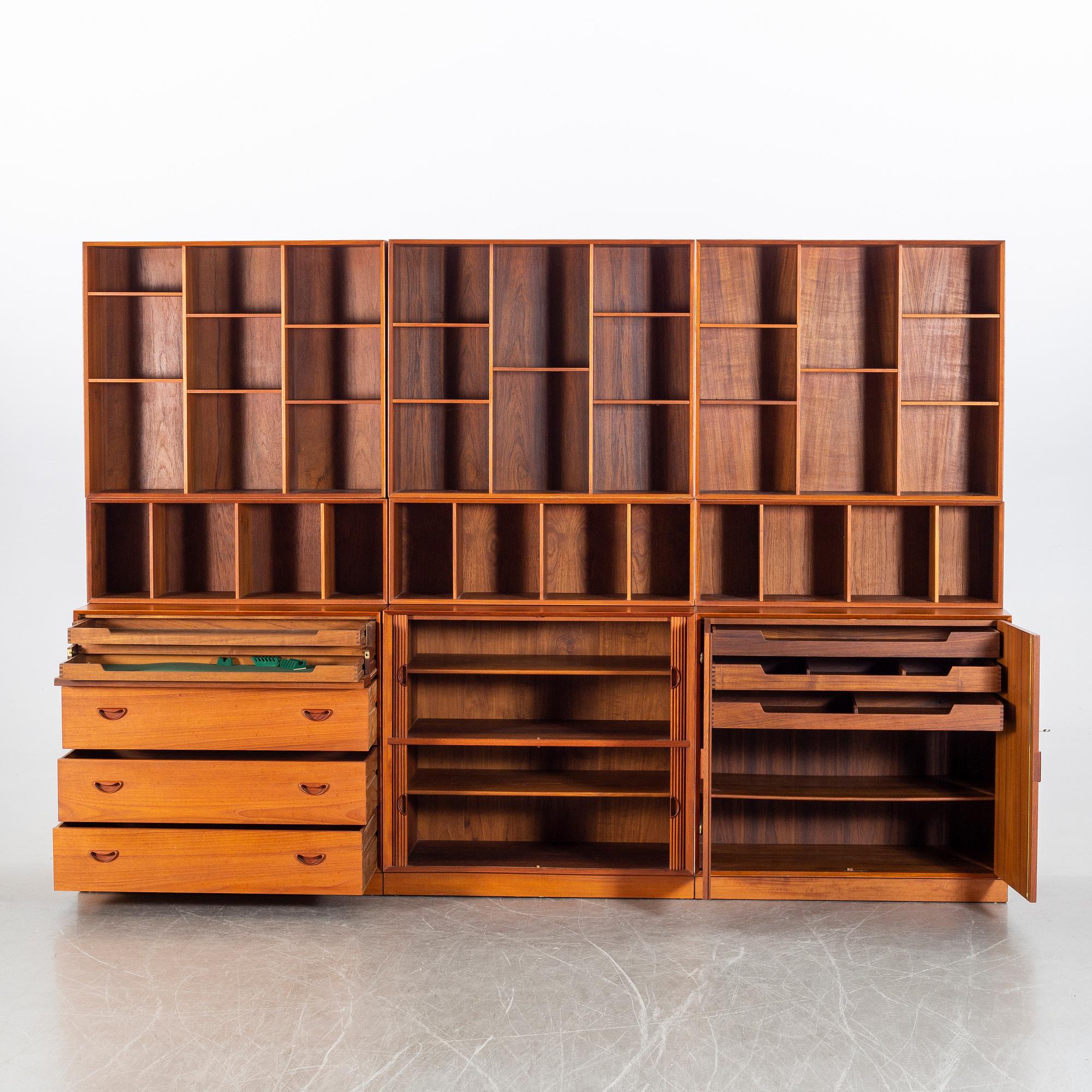 PETER HVIDT & ORLA MØLGAARD-NIELSEN, shelving, Søborg furniture, Denmark, 1960's.