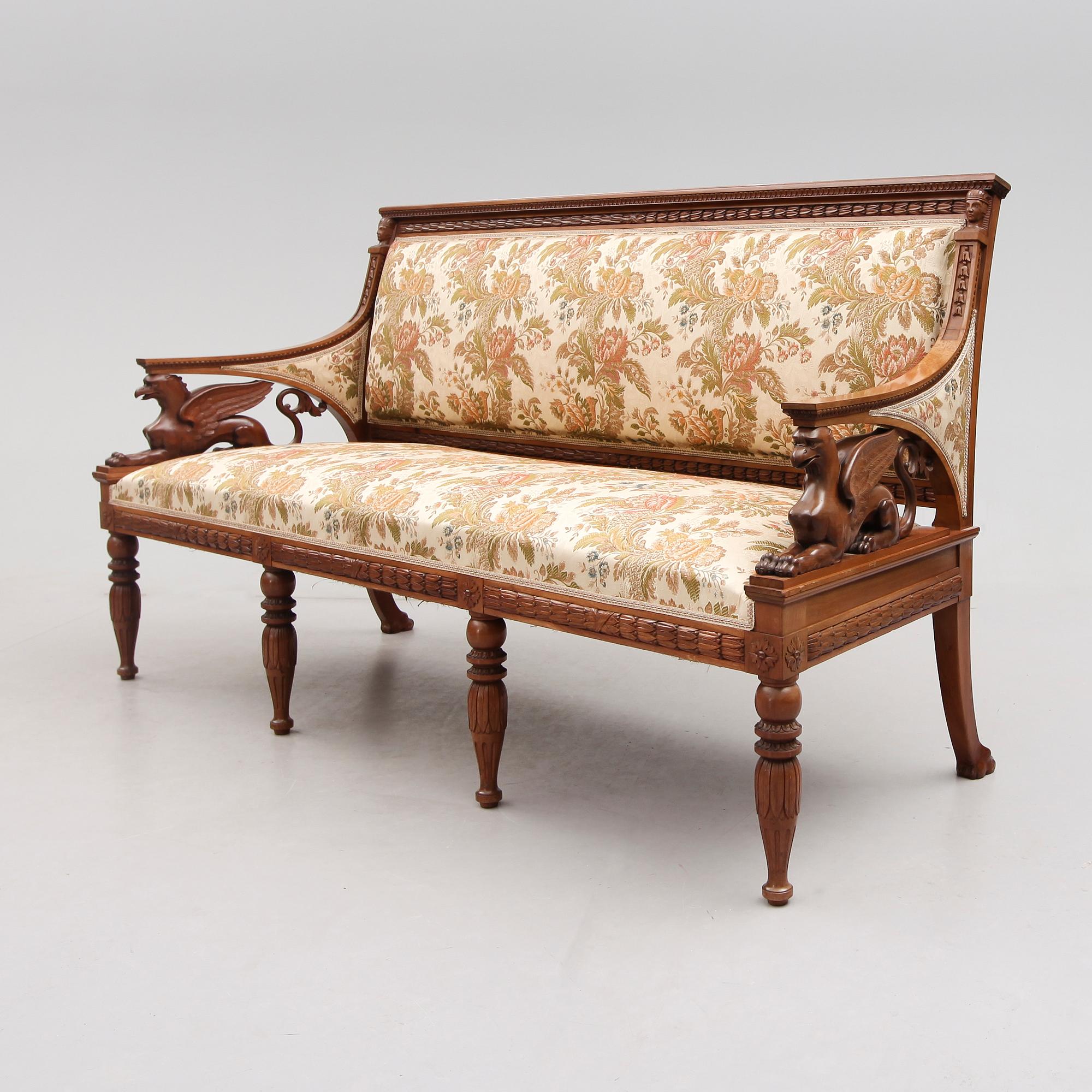SOFFA, empirestil, 1900-talets början.