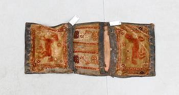 KAMELVÄSKA, orientalisk, 18/1900-tal. 110x42.