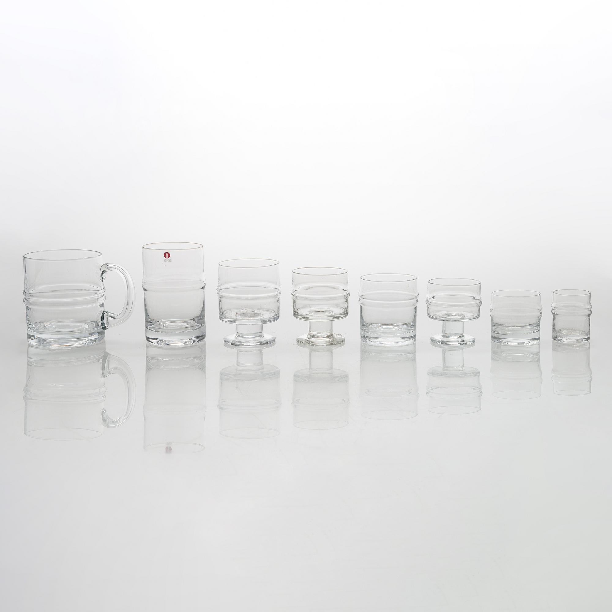 Timo Sarpaneva, set of 51 'Pisaranrengas' (Expanding rings) 2054 glasses for Iittala.