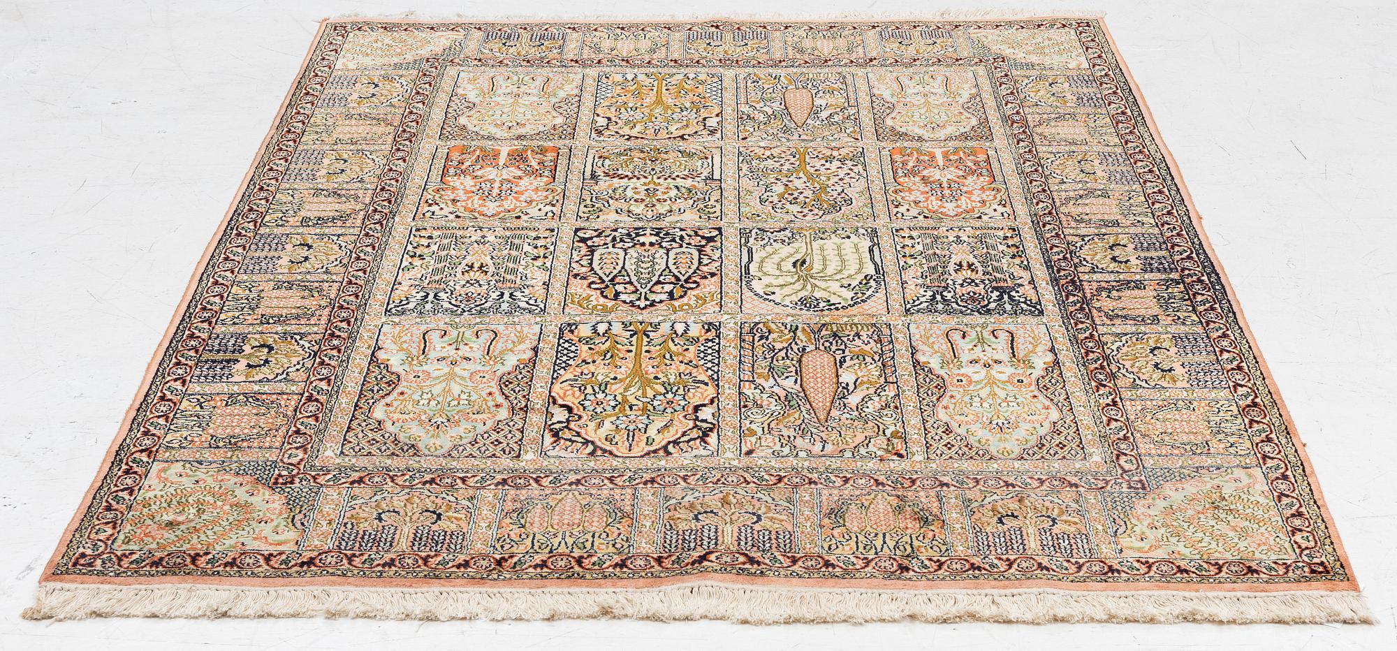 Rug, Kashmir, approx. 216 x 154 cm.