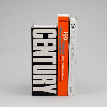 PARTI FOTOLITTERATUR, 3 st, bland annat "CENTURY", Bruce Bernard, Phaidon, 1999.