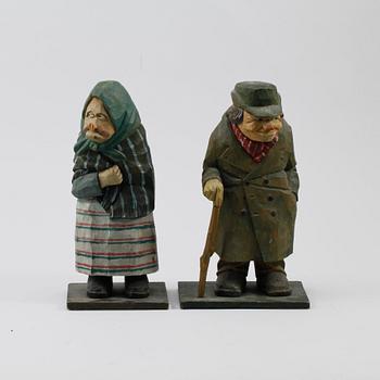HERMAN ROSELL, ett par,  träskulpturer, en av dem signerad och daterad 1928.