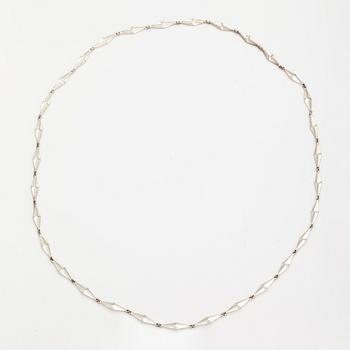 Björn Weckström, A sterling silver necklace "Rombo". Lapponia 1998.