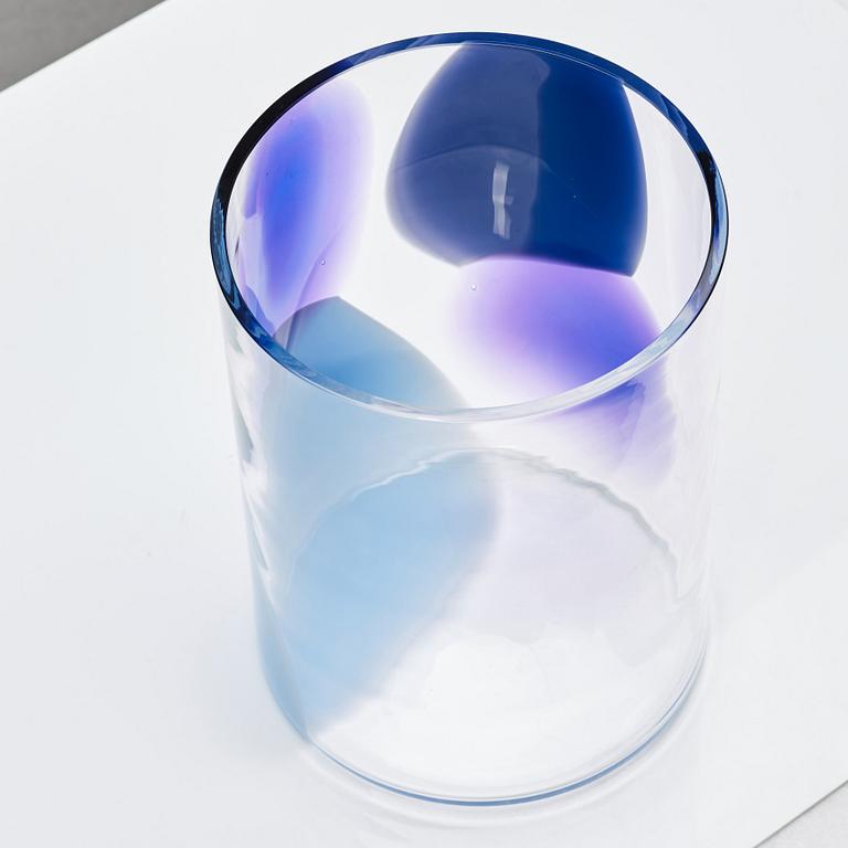 Gunnel Sahlin, a unique glass vase, Kosta Boda, Sweden.