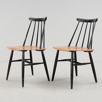 STOLAR, 2 st. "Fanett". Ilmari Tapiovaara, Edsbyverken. Modellen formgiven 1949.