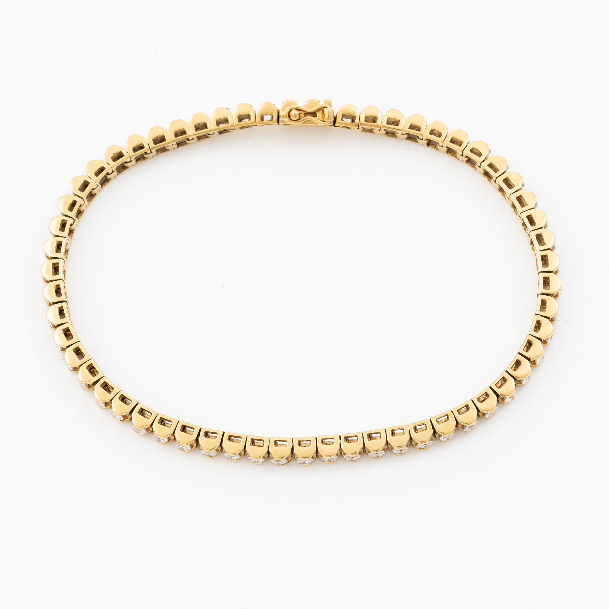 Tennis bracelet, 18K gold with round brilliant-cut diamonds, total weight approx. 1.75 ct.