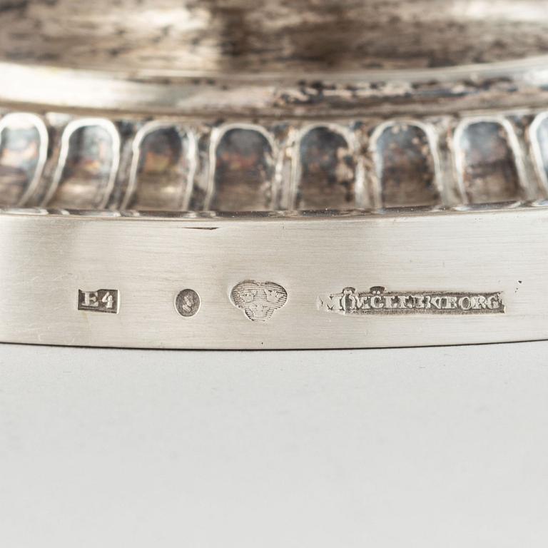 A Swedish 19th century silver fruit-basket, mark of Gustaf Möllenborg, Stockholm 1835.