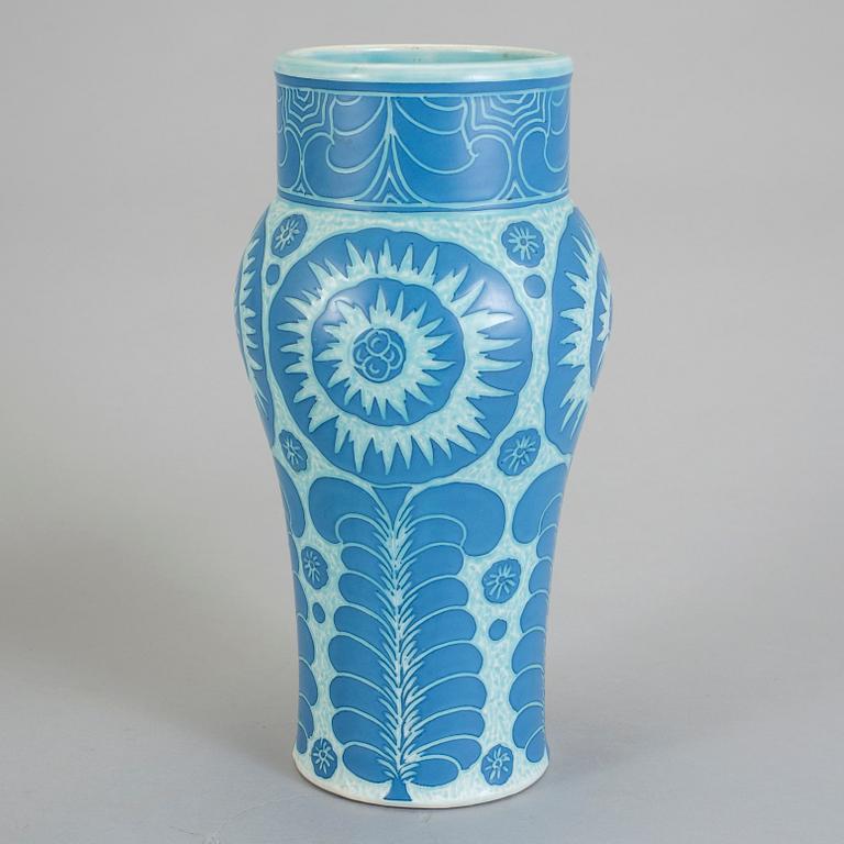 VAS, "Sgraffito", Josef Ekberg, Gustavsberg 1918.