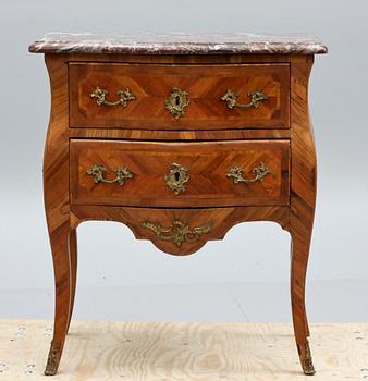 BYRÅ, Louis XV. Troligen Frankrike. 17/1800-tal.