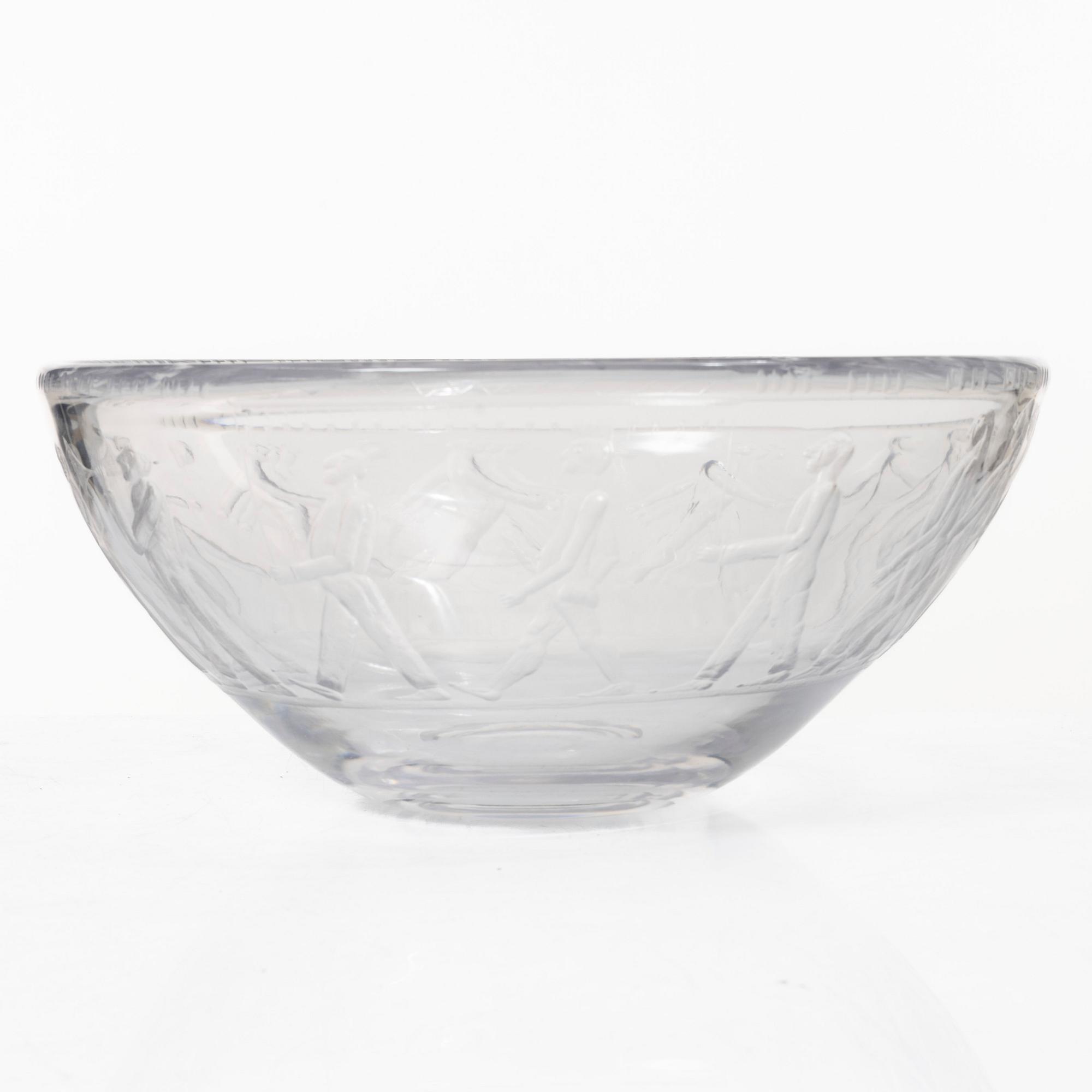 Erik Höglund, an engraved glass bowl "The Emperor's New Clothes", model H 838, Boda 1950s.