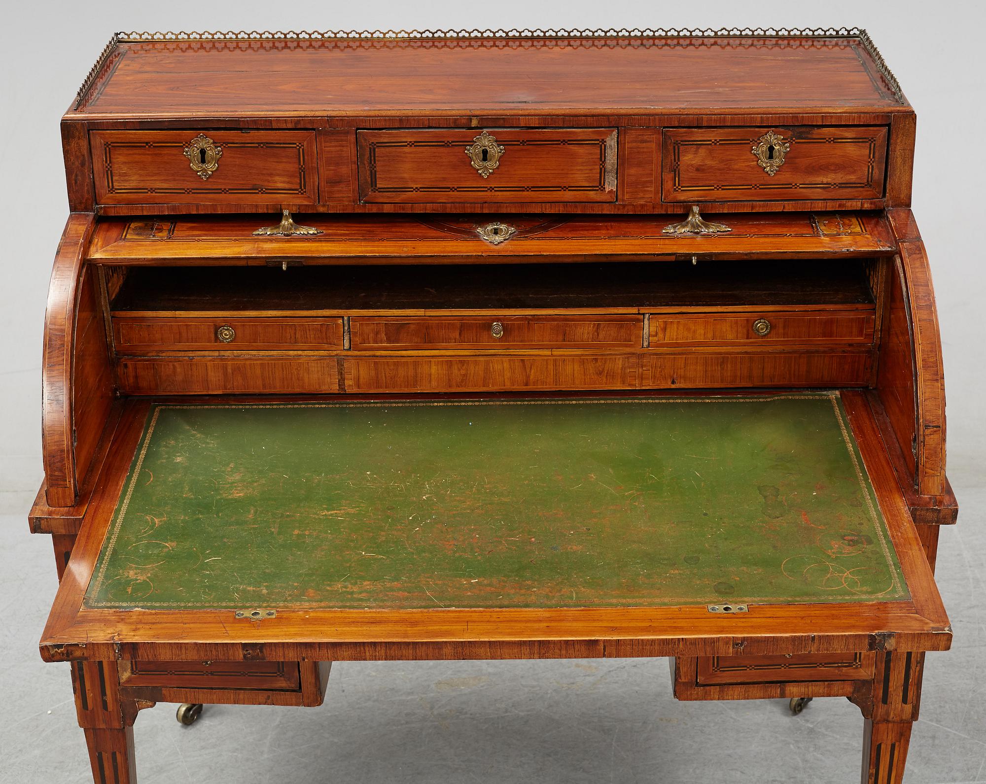 A Louis XVI secretaire, ca 1800.
