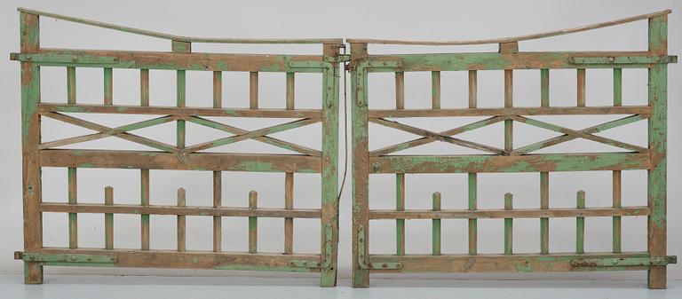 GRINDAR, ett par, 1900-talets första hälft.