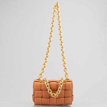 Bottega Veneta, väska, "Chain Casette".