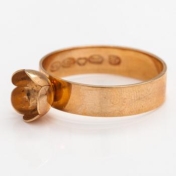 Liisa Vitali, "Kevät", a 14K gold ring. Westerback, Helsinki 1971.