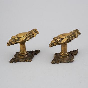 DÖRRHANDTAG, 7 st, brons, 1800-tal.