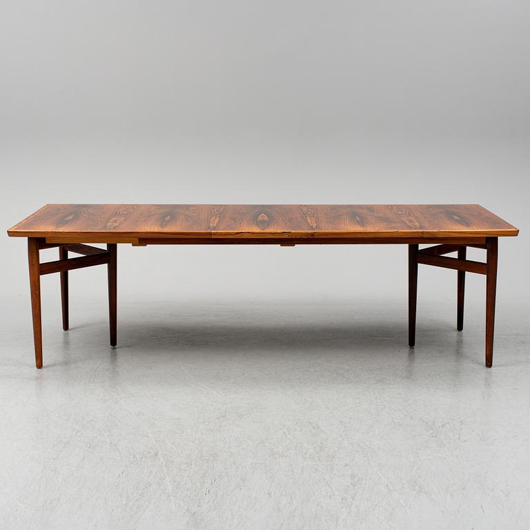 ARNE VODDER, a rosewood veneered dining table from Sibast, Denmark, 1950's/60's.