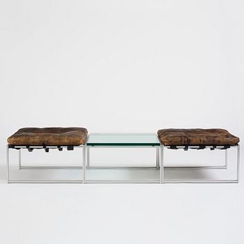 Jørgen Høj, a set with two stools and a glass top table, edtion Niels Vitsoe, early 1960s.