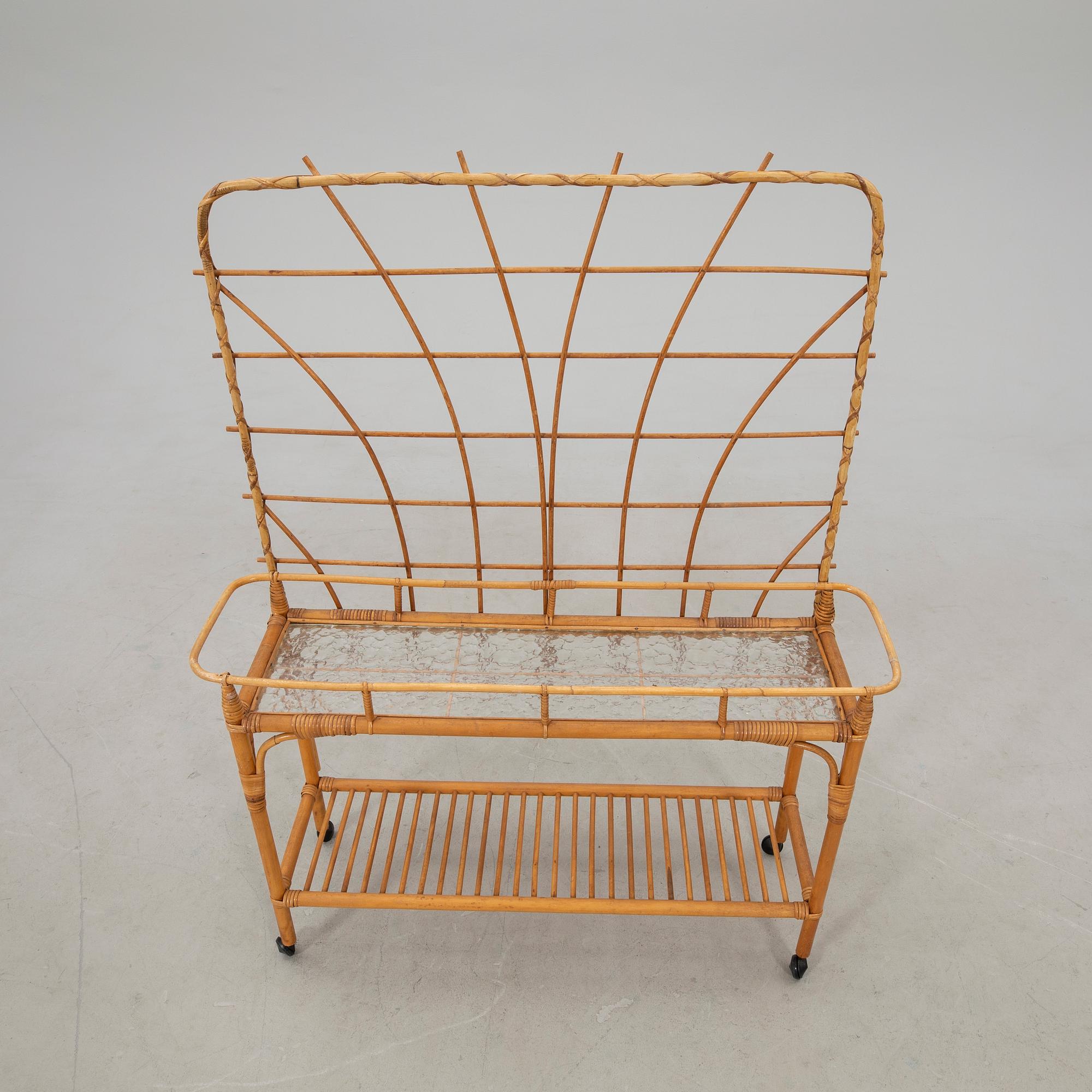 Blombord 1900-talets andra hälft.