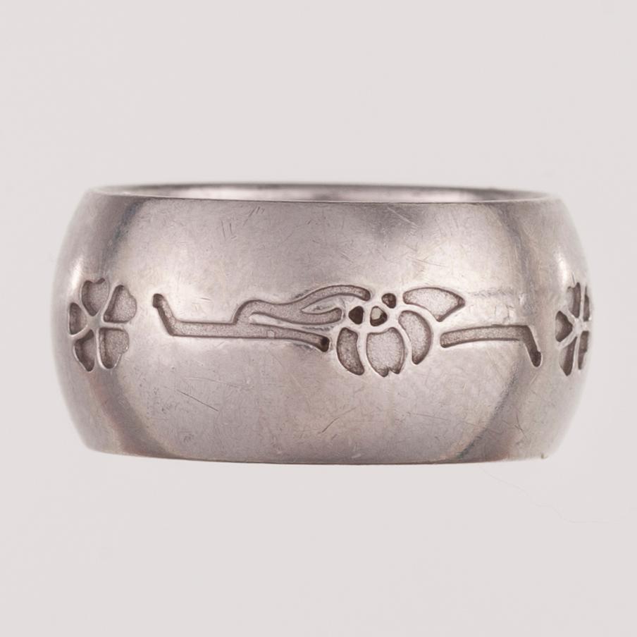 RING, sterlingsilver, Bulgari, 125-jubileumsring "Save the children", 2009. Vikt 9,3 g.