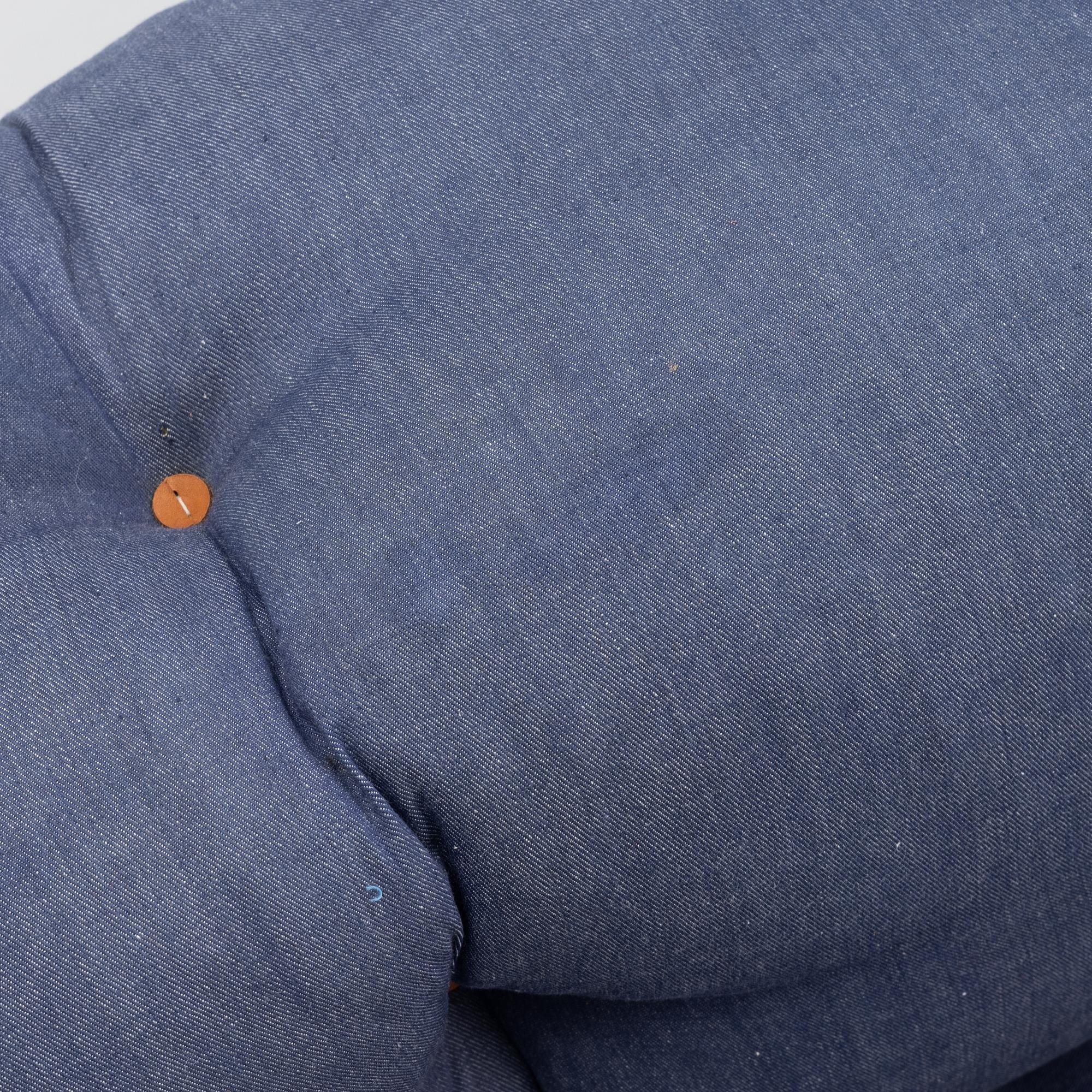 Gillis Lundgren, a pair of 'Tajt' daybeds/easy chairs for IKEA, Sweden 1970s.