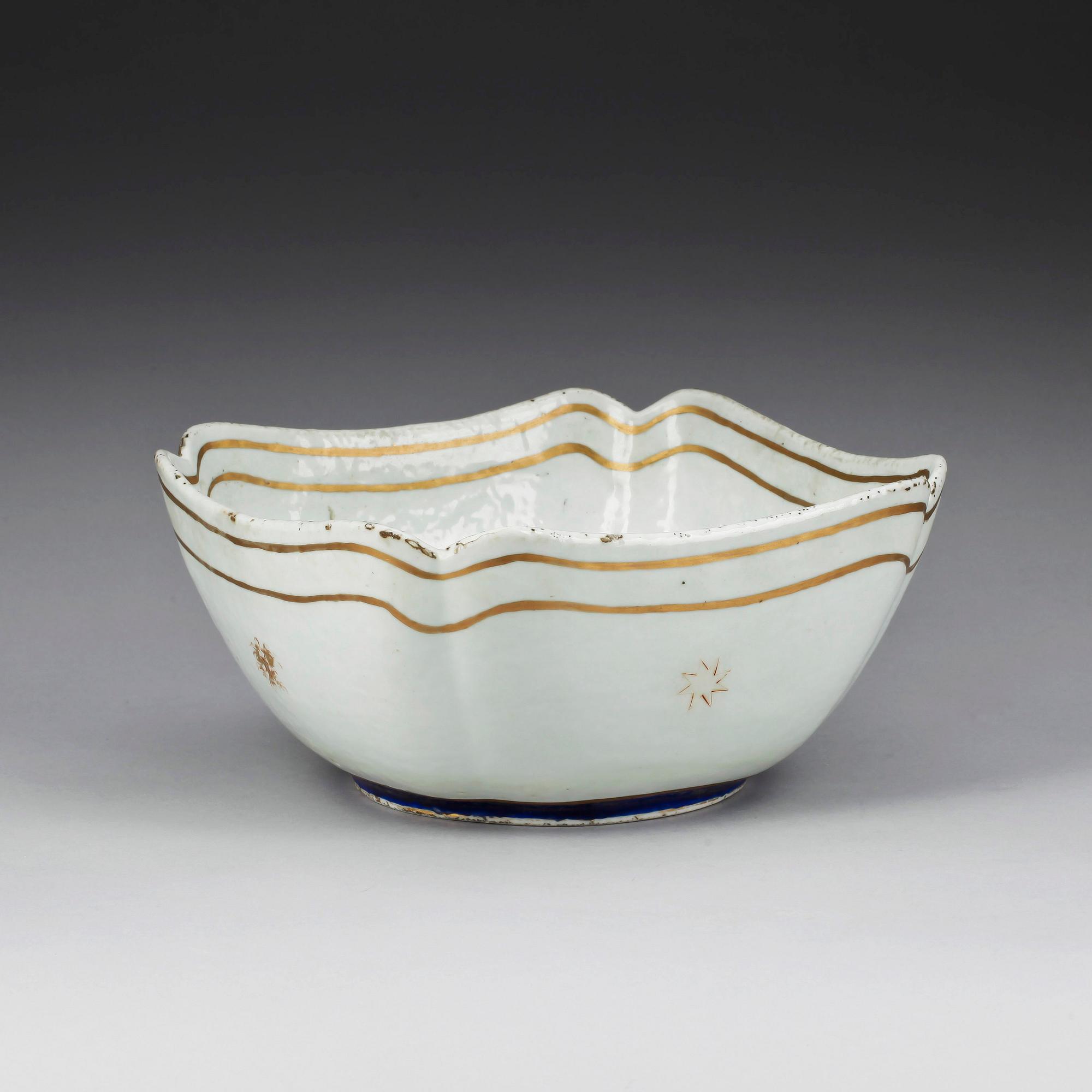 SKÅL, kompaniporslin. Qing dynastin, Qianlong (1736-95).