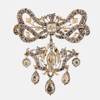 958. An antique paste brooch.