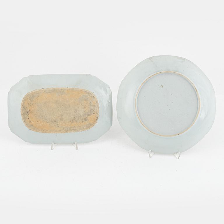 A Famille Rose serving dish and plate, China, Qianlong (1736-95).