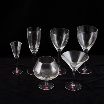 Glasservis, 94 delar. Märkt Christineholm, Bohemian Chrystal.