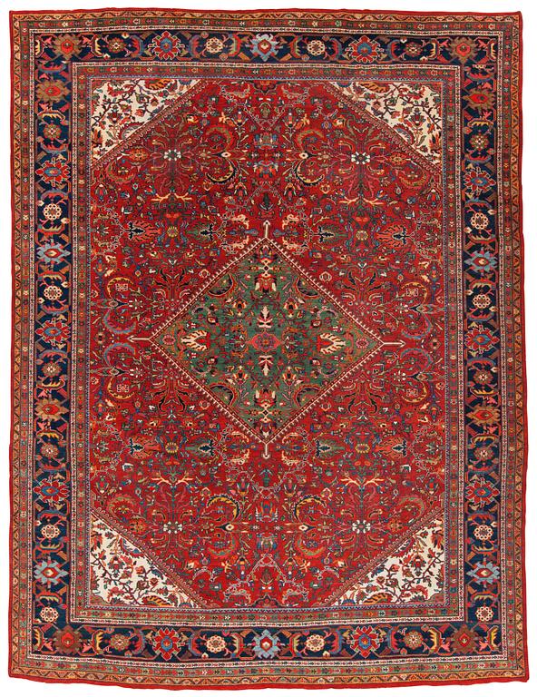 A CARPET. A semi-antique Mahal. 427 x 332 cm.