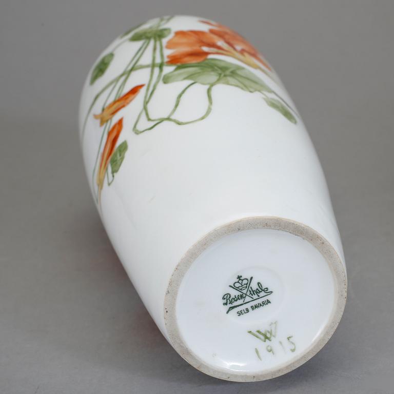 VAS, porslin, Rosenthal, daterad 1915, Tyskland.