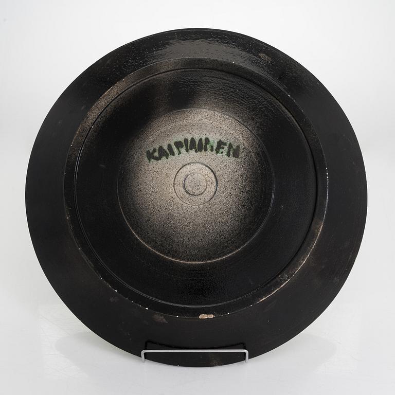 Birger Kaipiainen,  koristevati, kivitavaraa, signeerattu Kaipiainen.