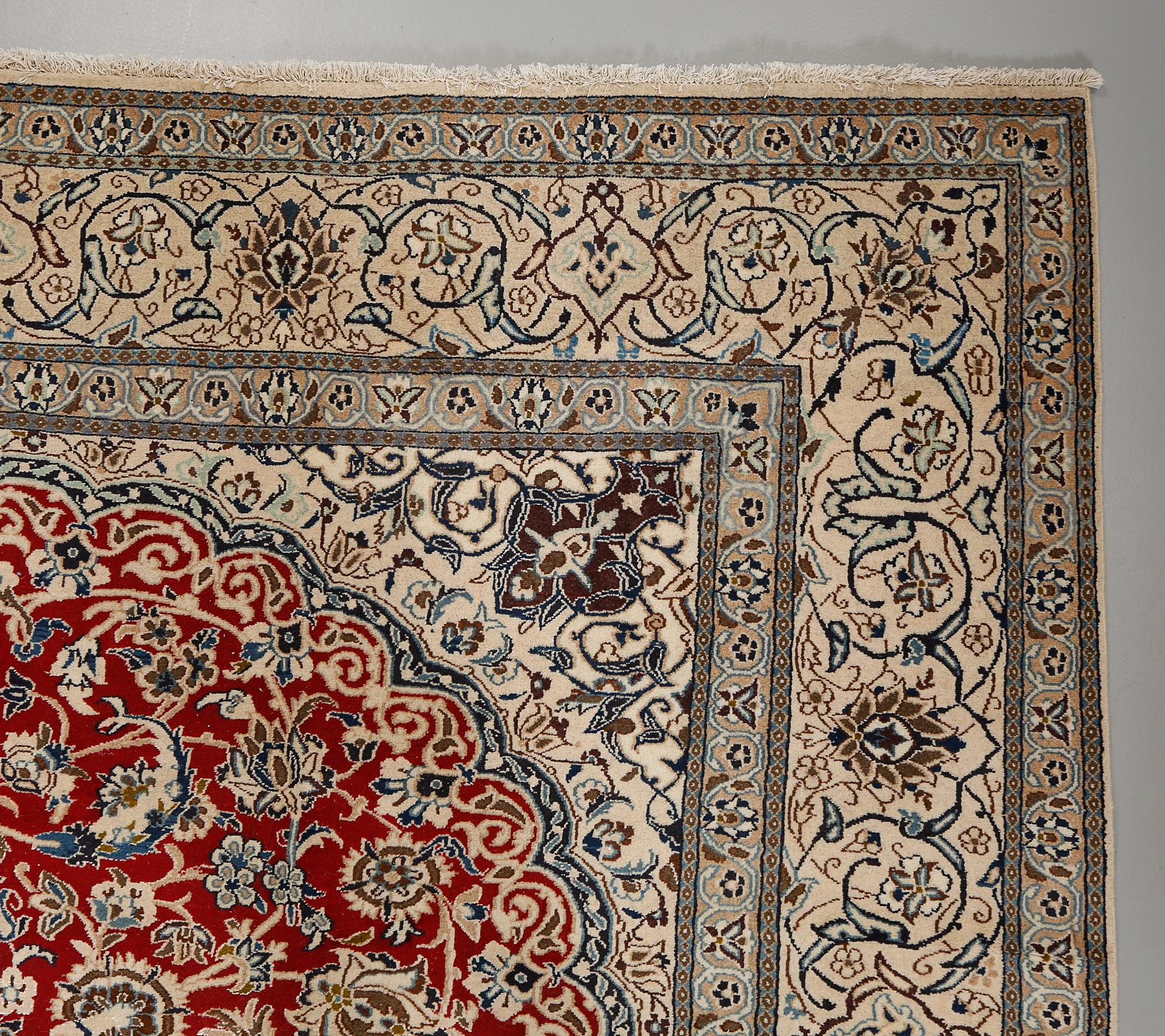 MATTA, Nain, part silk, 1900-talets senare del, ca 380 x 280 cm.